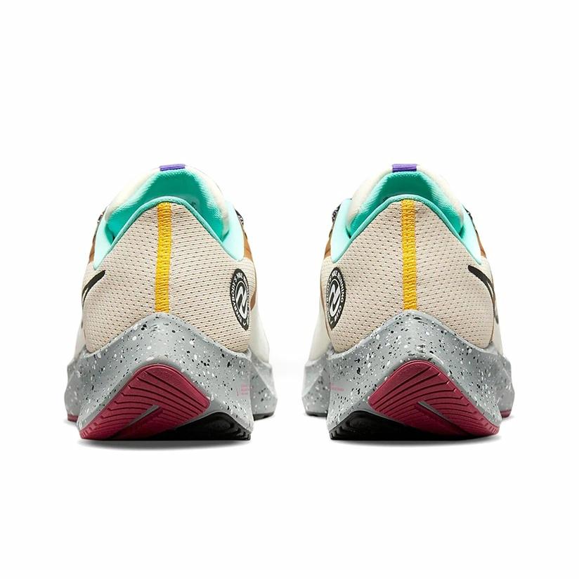 Nike Air Zoom Pegasus 38 'Running Club - Sail' - подошва