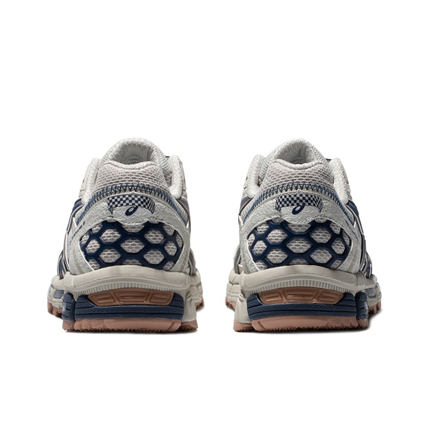 Asics Gel-Kahana 8 GEL - вид сзади