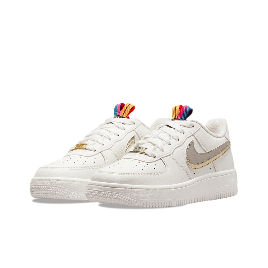 Nike Air Force 1 LV8 GS Double Swoosh Silver Gold - вид сзади