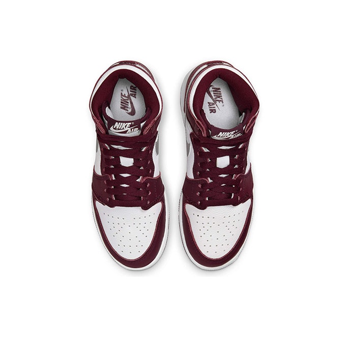 Jordan Air Jordan 1 Retro High OG "Bordeaux" - вид сзади