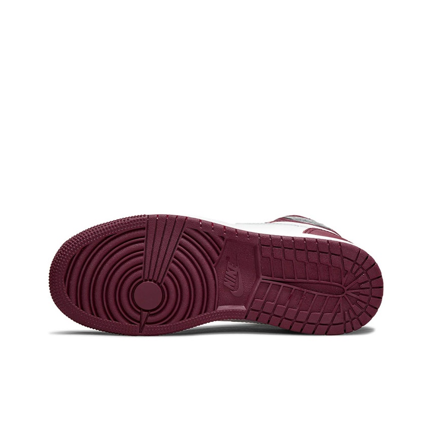 Jordan Air Jordan 1 Retro High OG "Bordeaux" - вид 6