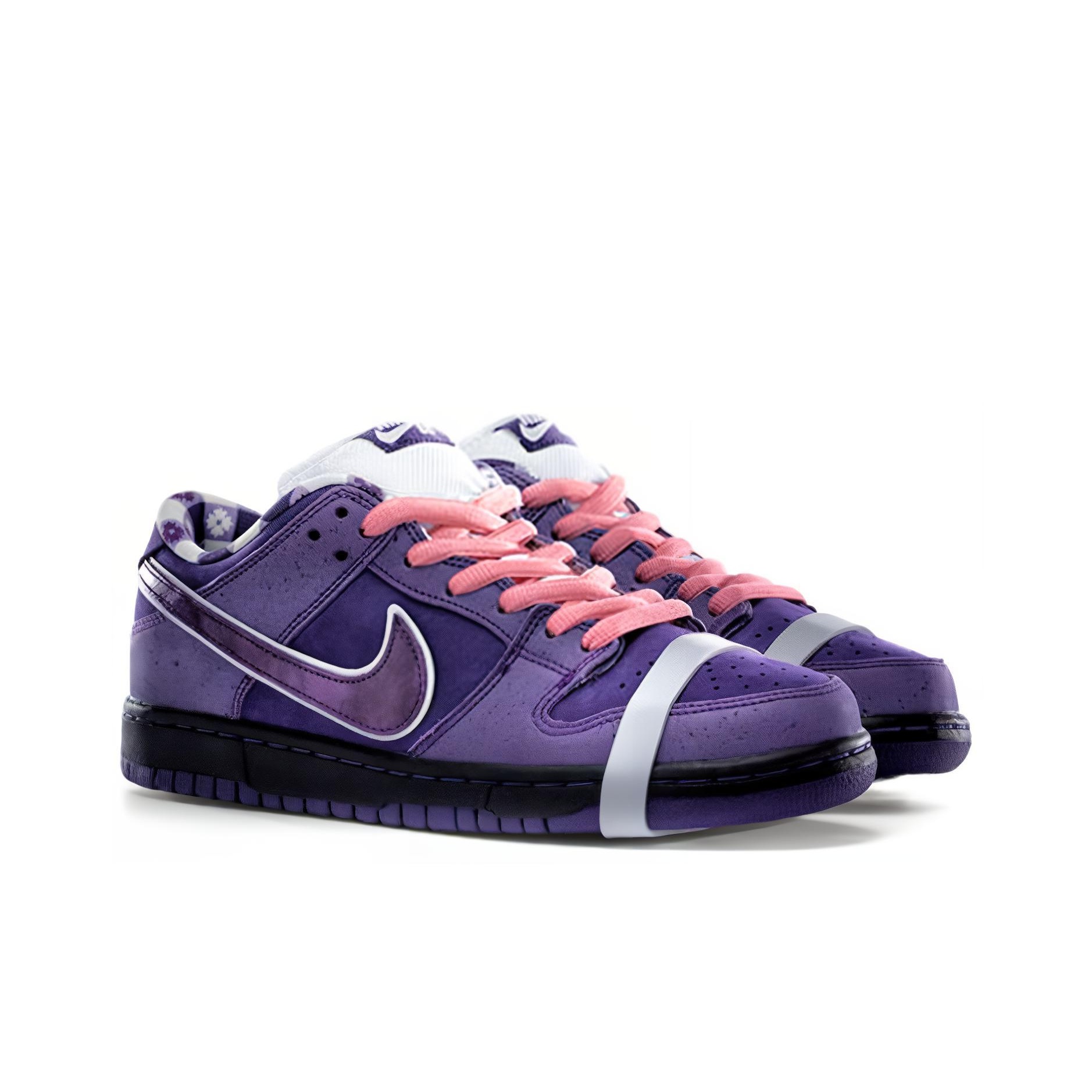 CONCEPTS x Nike Dunk SB Purple Lobster - вид спереди
