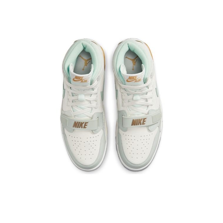Jordan Legacy 312 year of the tiger - rear view