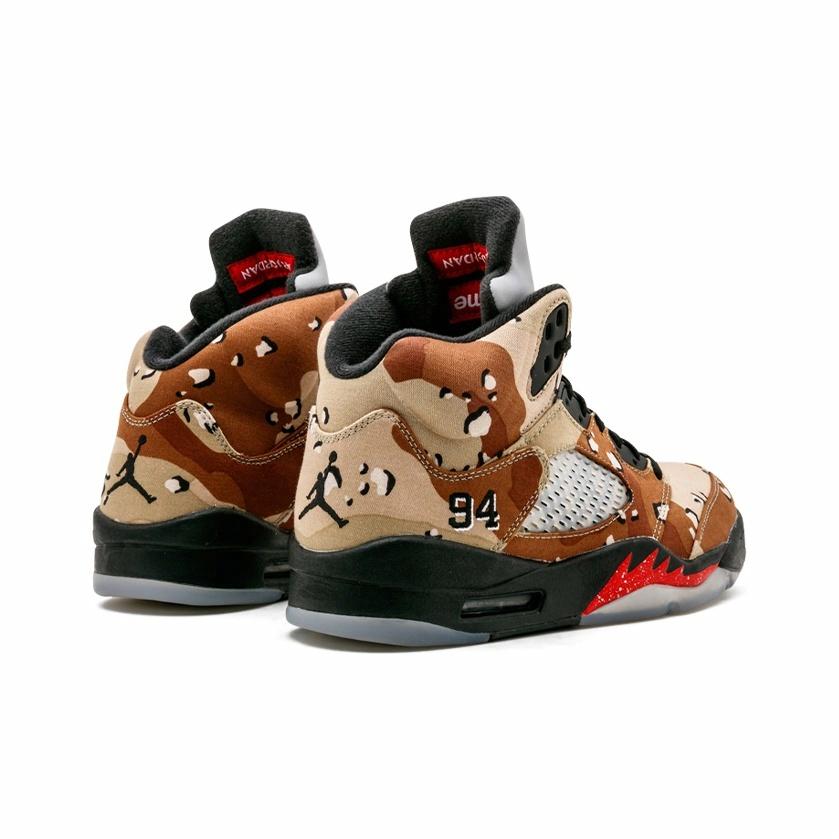 Supreme x Jordan Air Jordan 5 Retro Desert Camo - вид спереди