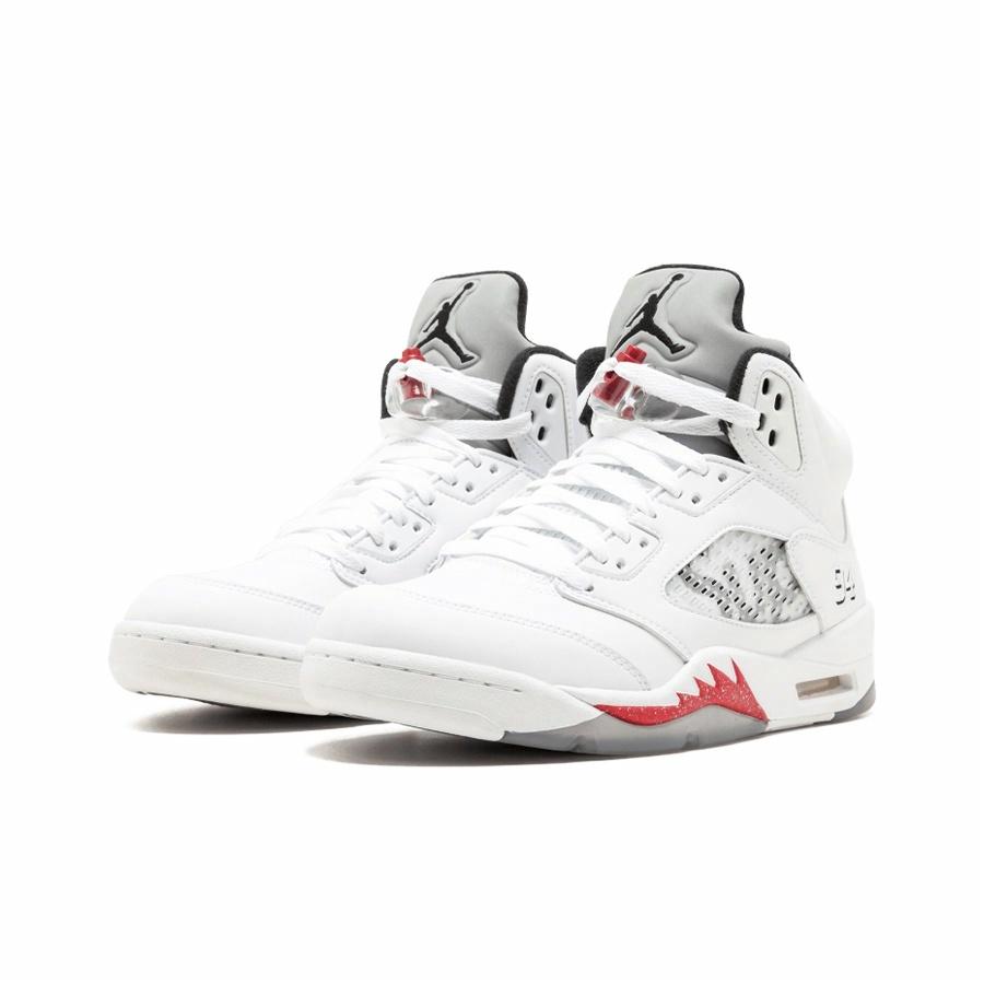 Supreme x Jordan Air Jordan 5 Retro White - вид спереди