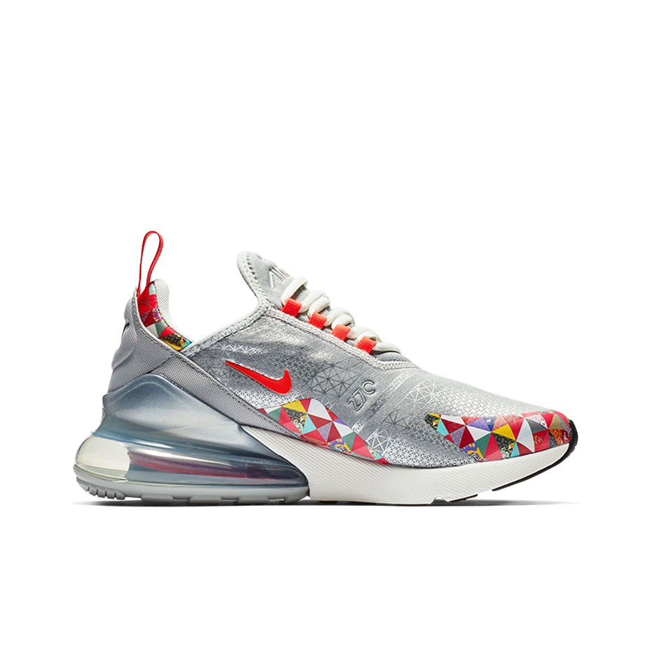 Nike Air Max 270 Chinese New Year - вид с внутренней стороны