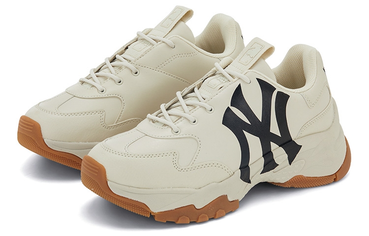 MLB Big Ball Chunky A New York Yankees White Black - вид спереди