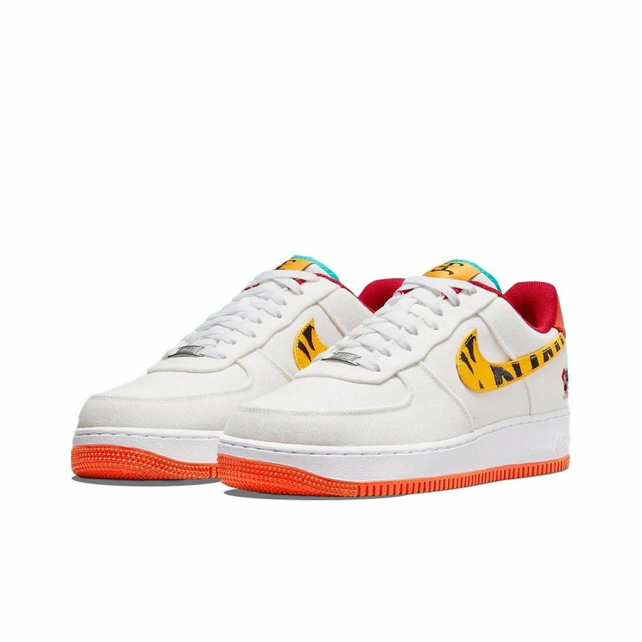 Nike Air Force 1 '07 LV8 "Year of the Tiger" CNY - вид спереди