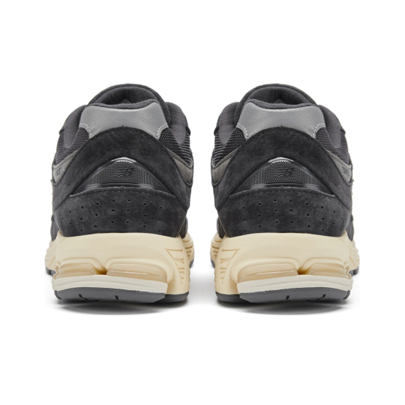 New Balance 2002R "Phantom" (полнота: D) - вид сзади