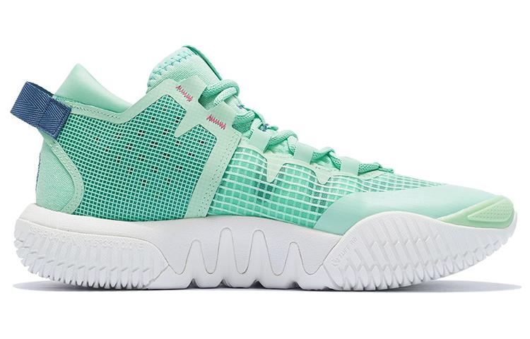 Li-Ning Badfive 2 Low Aqua - вид с внутренней стороны