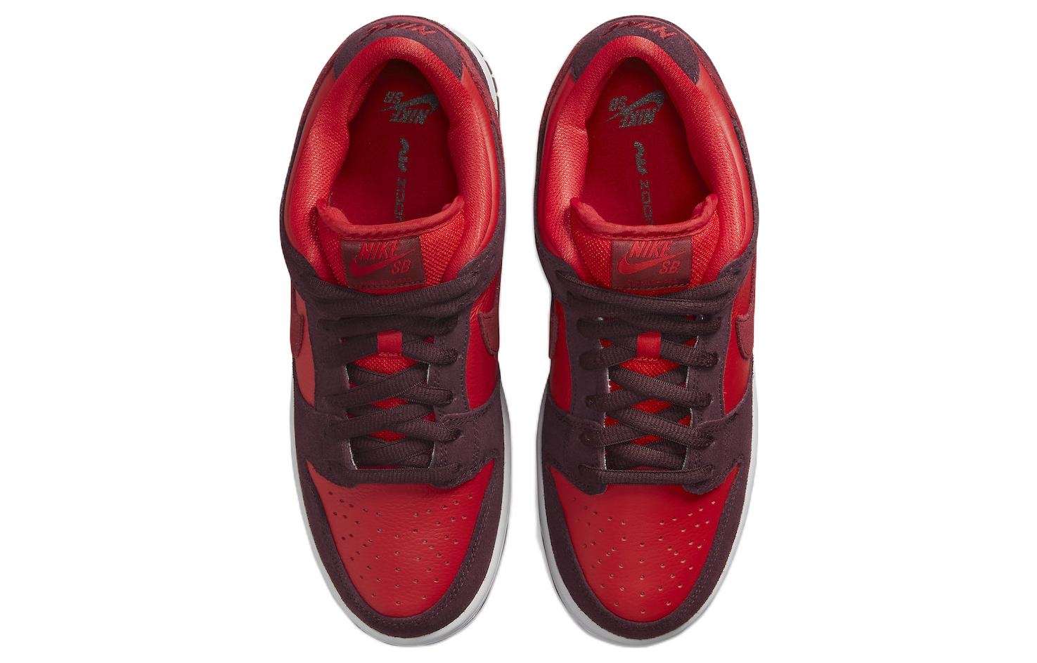 Nike Dunk SB Pro "cherry" - вид сзади