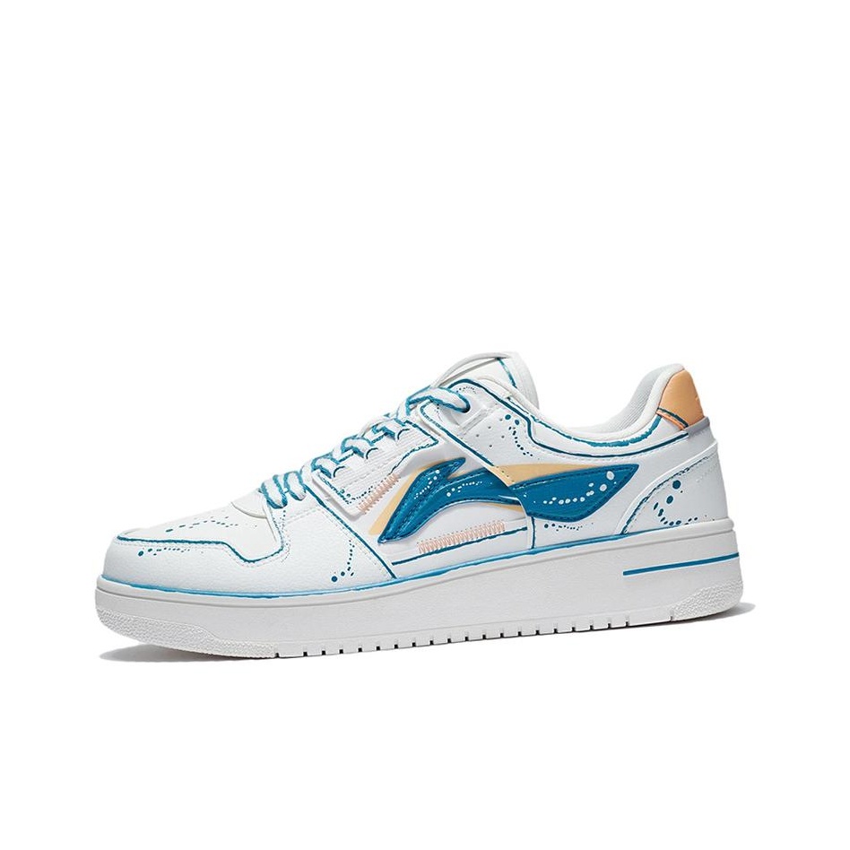Li-Ning Tianji - вид спереди