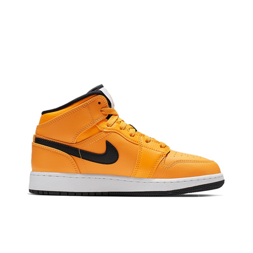 Jordan Air Jordan 1 Mid GS University Gold - вид с внутренней стороны