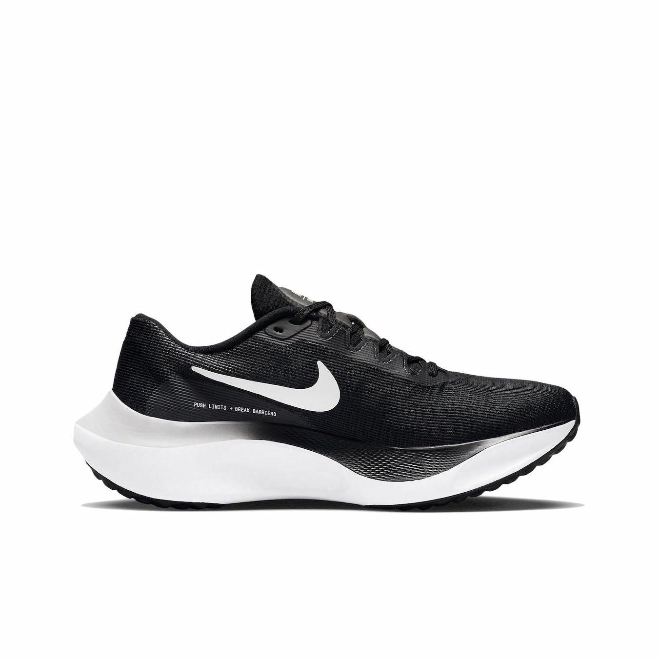 Nike Zoom Fly 5 'Black White' - вид с внутренней стороны