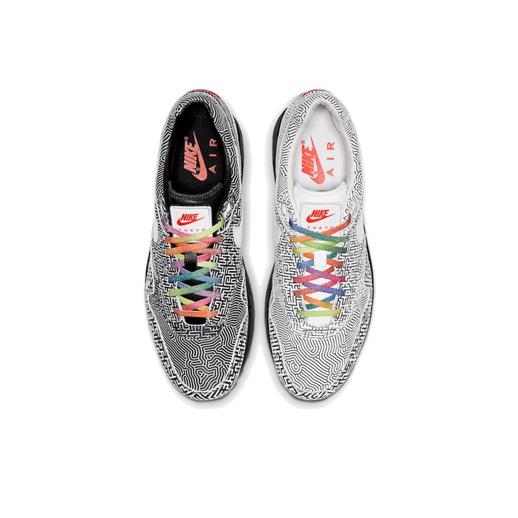 Nike Air Max 1 - вид сзади