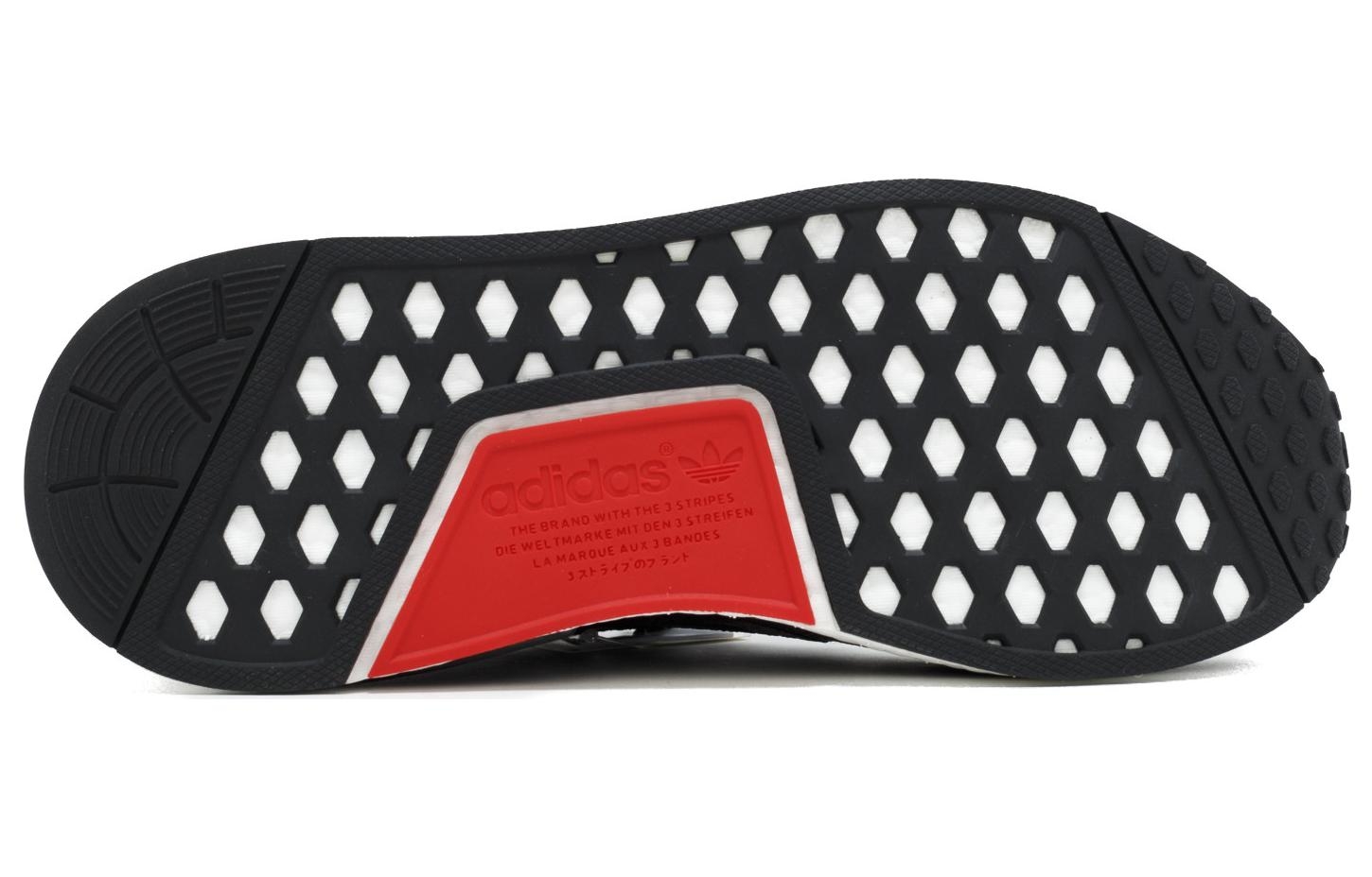 adidas NMD R1 Footlocker Europe - вид сзади