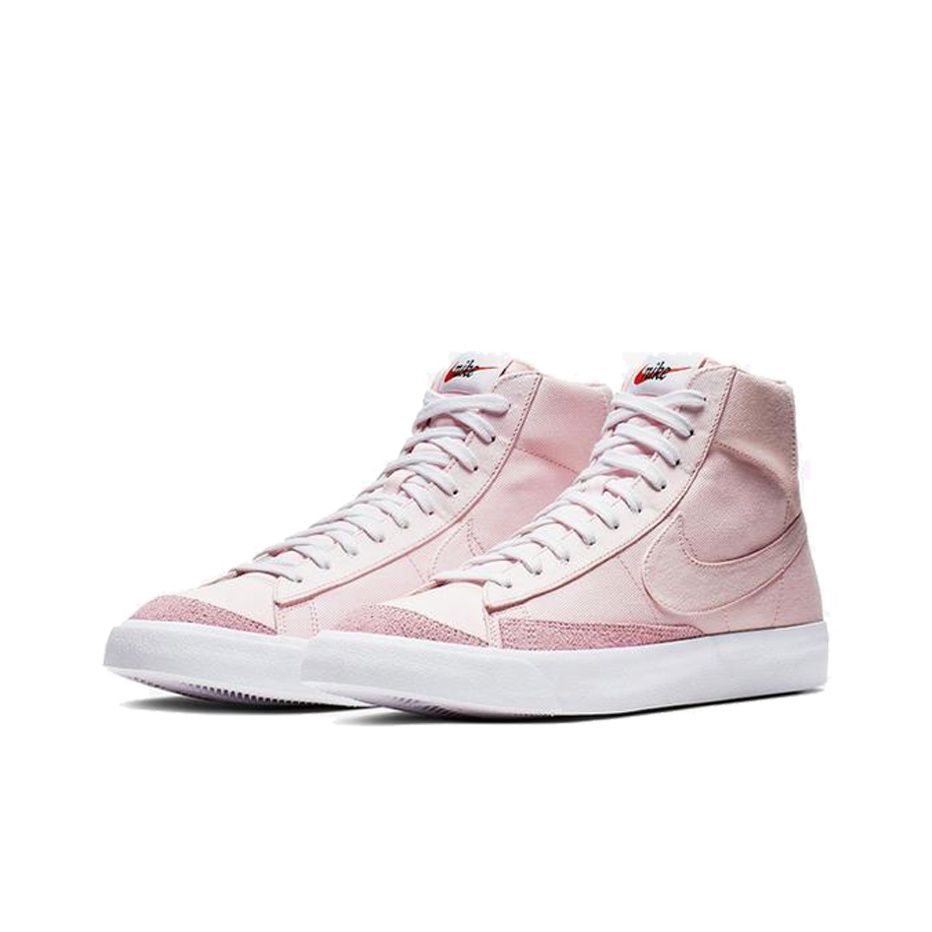 Nike Blazer 77 "Pink Foam" - вид с внутренней стороны