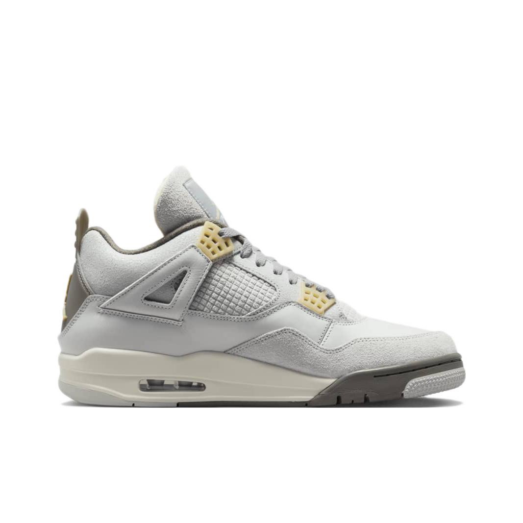 Jordan Air Jordan 4 SE Craft Photon Dust - вид с внутренней стороны