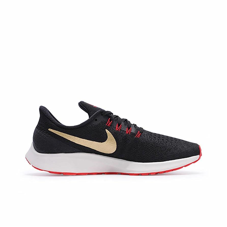 Nike Air Zoom Pegasus 35 Metallic Gold - вид с внутренней стороны