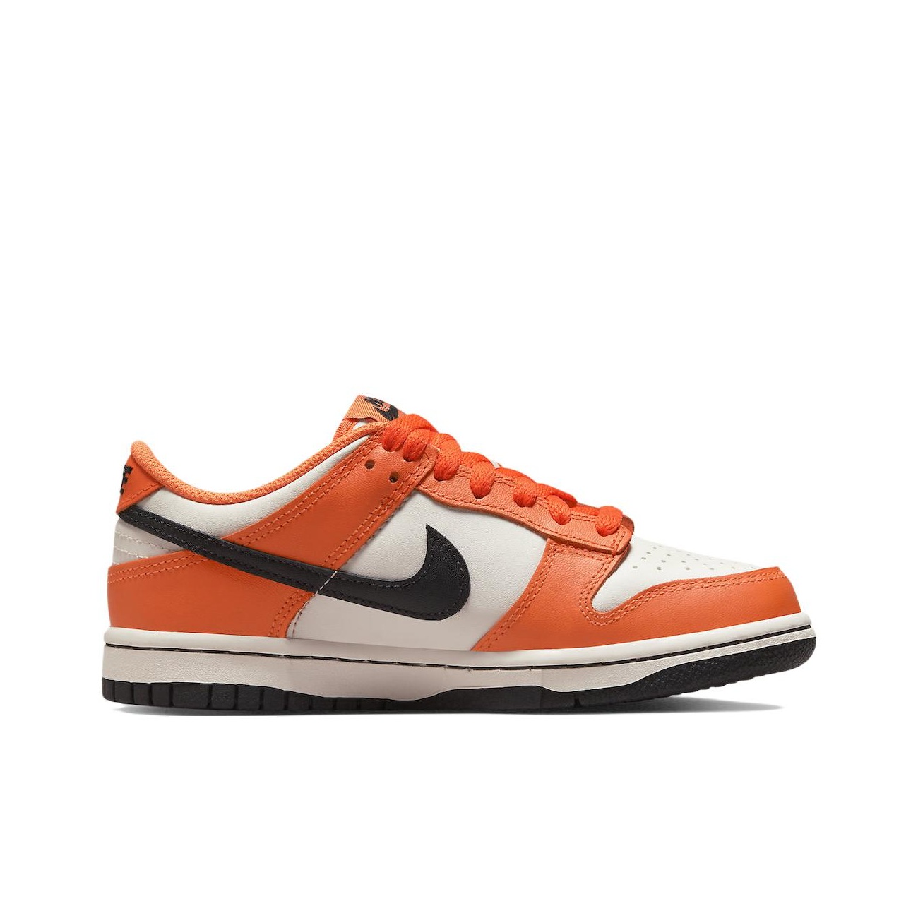 Nike Dunk Halloween - вид спереди