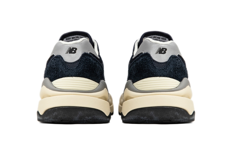 New Balance 5740 Eclipse Sea Salt (полнота: D) - rear view
