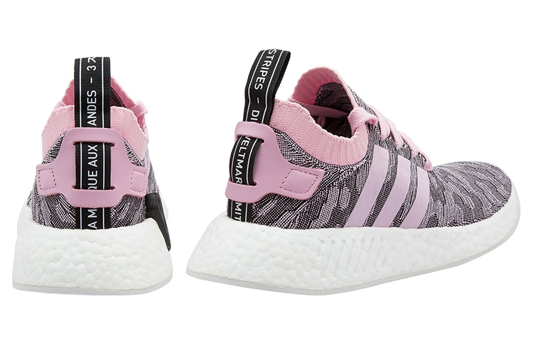 adidas originals NMD_R1 Wonder Pink Black - вид спереди