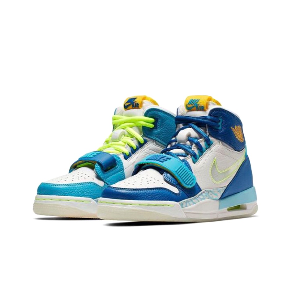Jordan Legacy 312 Fly - вид спереди