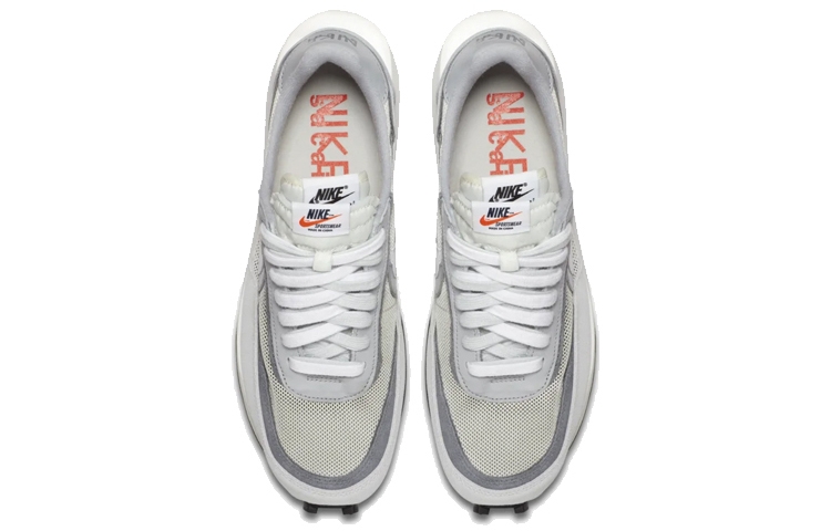 Sacai x Nike LDWaffle - вид сзади