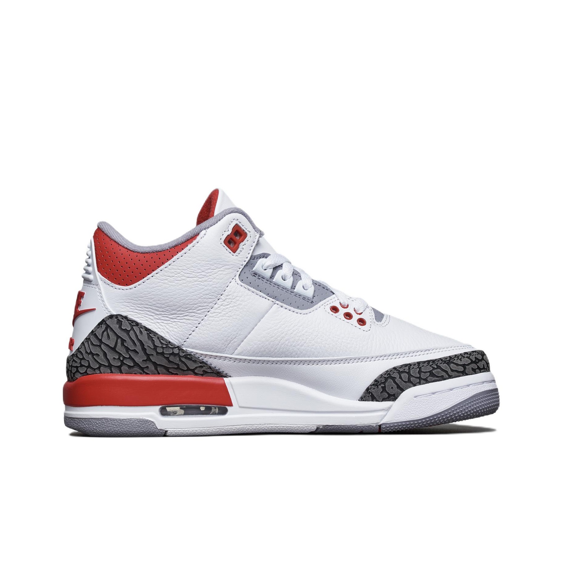 Jordan Air Jordan 3 Retro "Fire Red" - вид с внутренней стороны