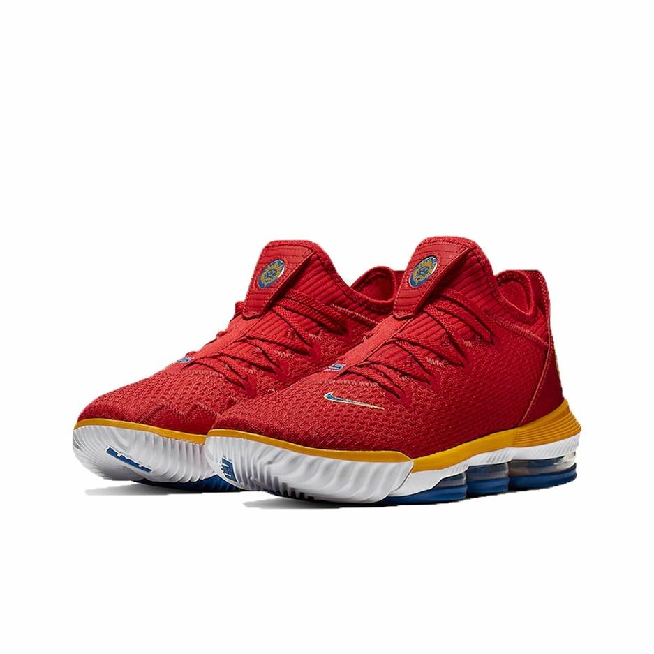 Nike LeBron 16 Low SuperBron - вид спереди