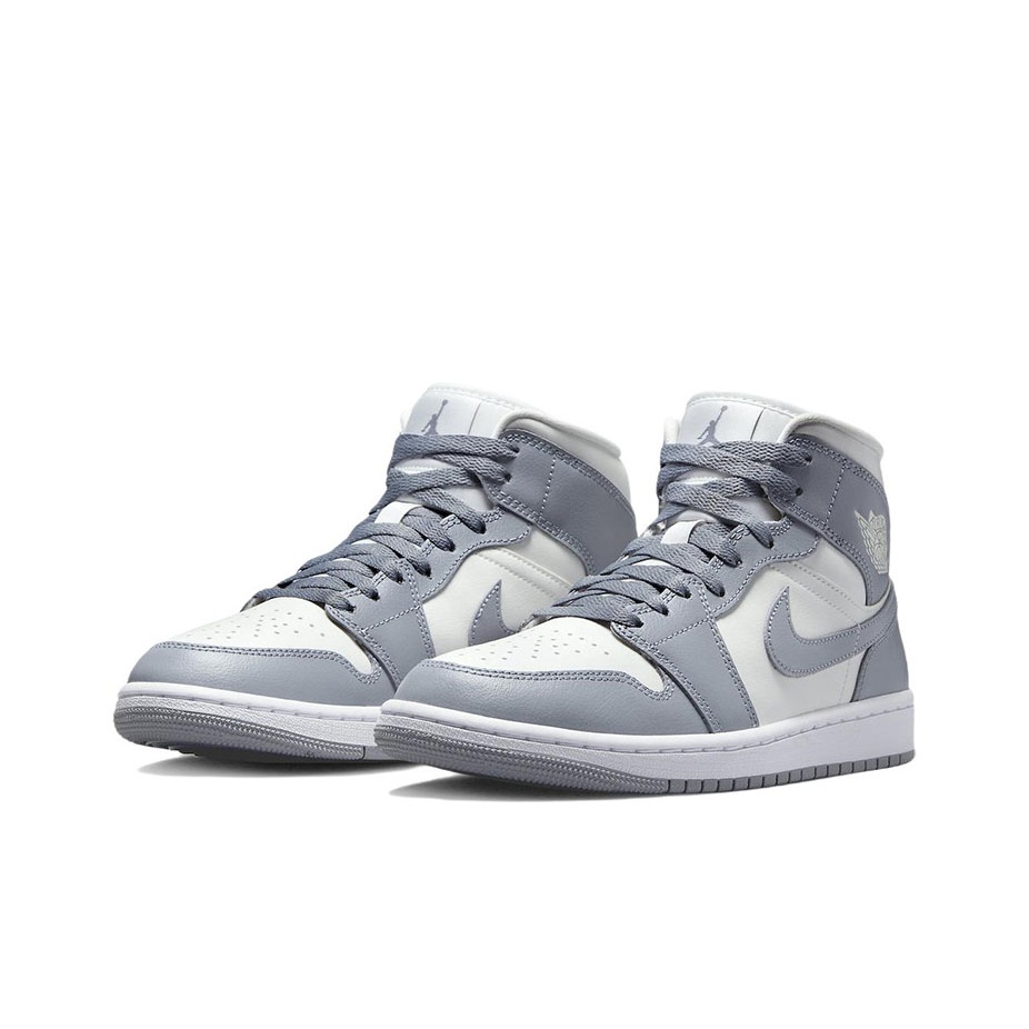 Jordan Air Jordan 1 mid "grey sail" - вид спереди