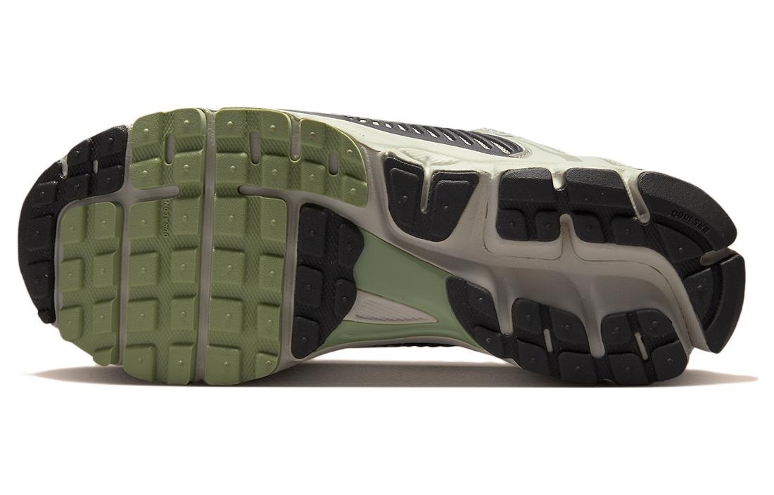 Nike Zoom Vomero 5 Cobblestone Flat Pewter - подошва