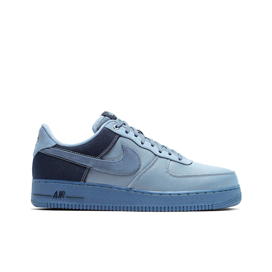 Nike Air Force 1 Premium - вид с внутренней стороны