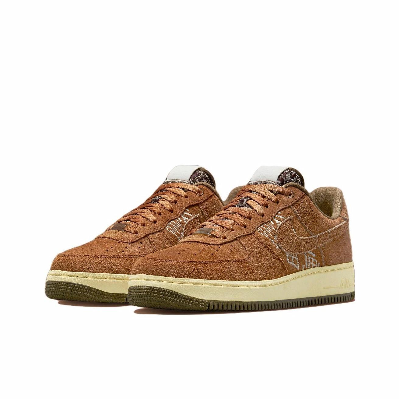 Nike Air Force 1 Low '07 PRM NAI-KE Brown - вид спереди