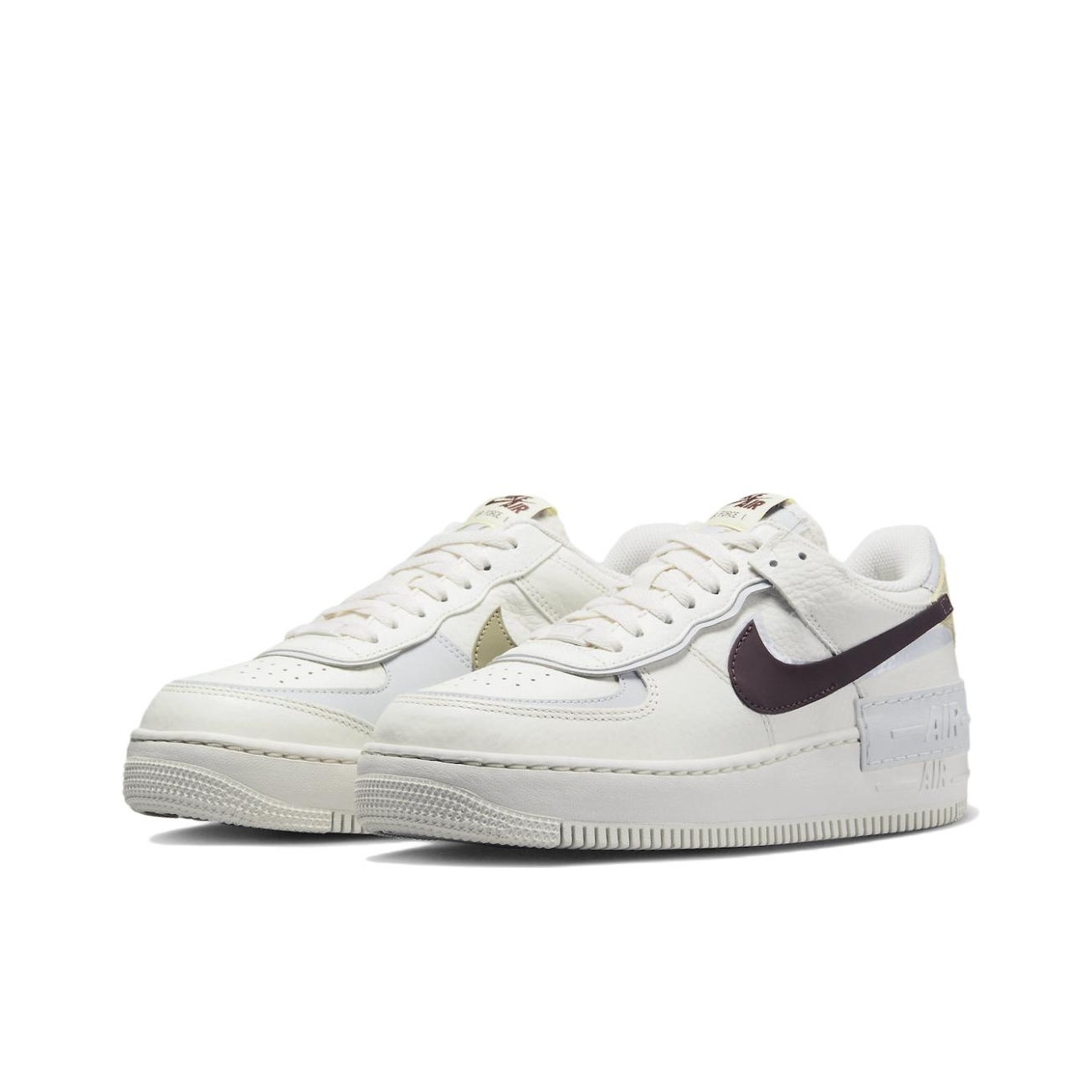 Nike Air Force 1 low Shadow - вид спереди