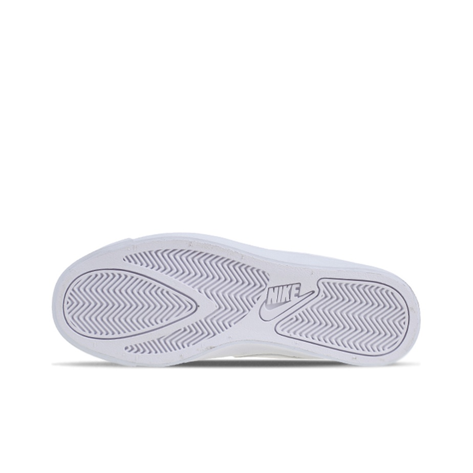 Nike Court Royale AC - sole