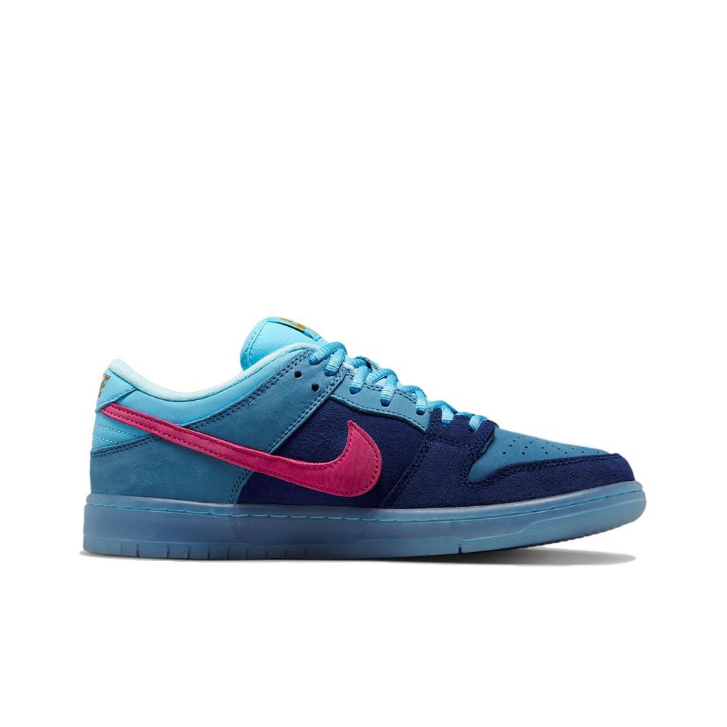 Run The Jewels x Nike Dunk SB - вид с внутренней стороны