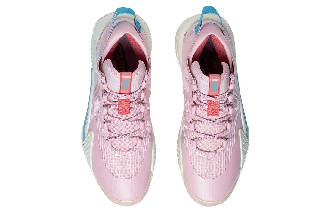 Li-Ning Badfive 2 Low Pink - вид сзади