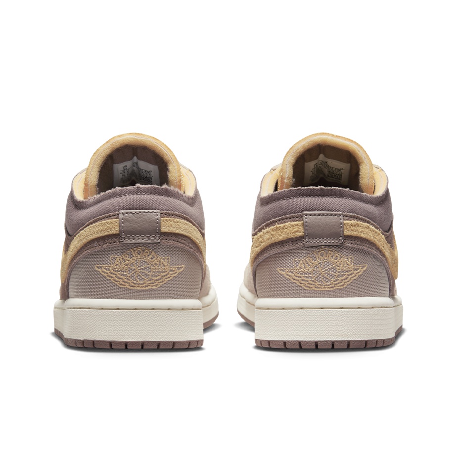 Jordan Air Jordan 1 Low "Taupe Hazet" - подошва