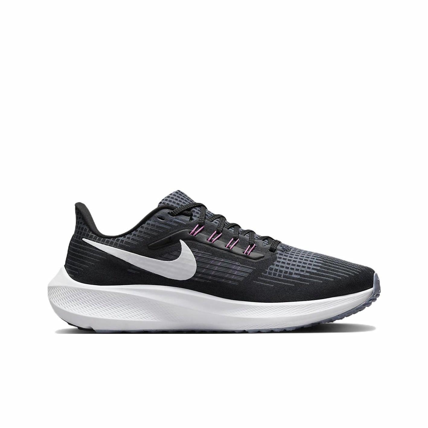 Nike Air Zoom Pegasus 39 'Black White' - вид с внутренней стороны