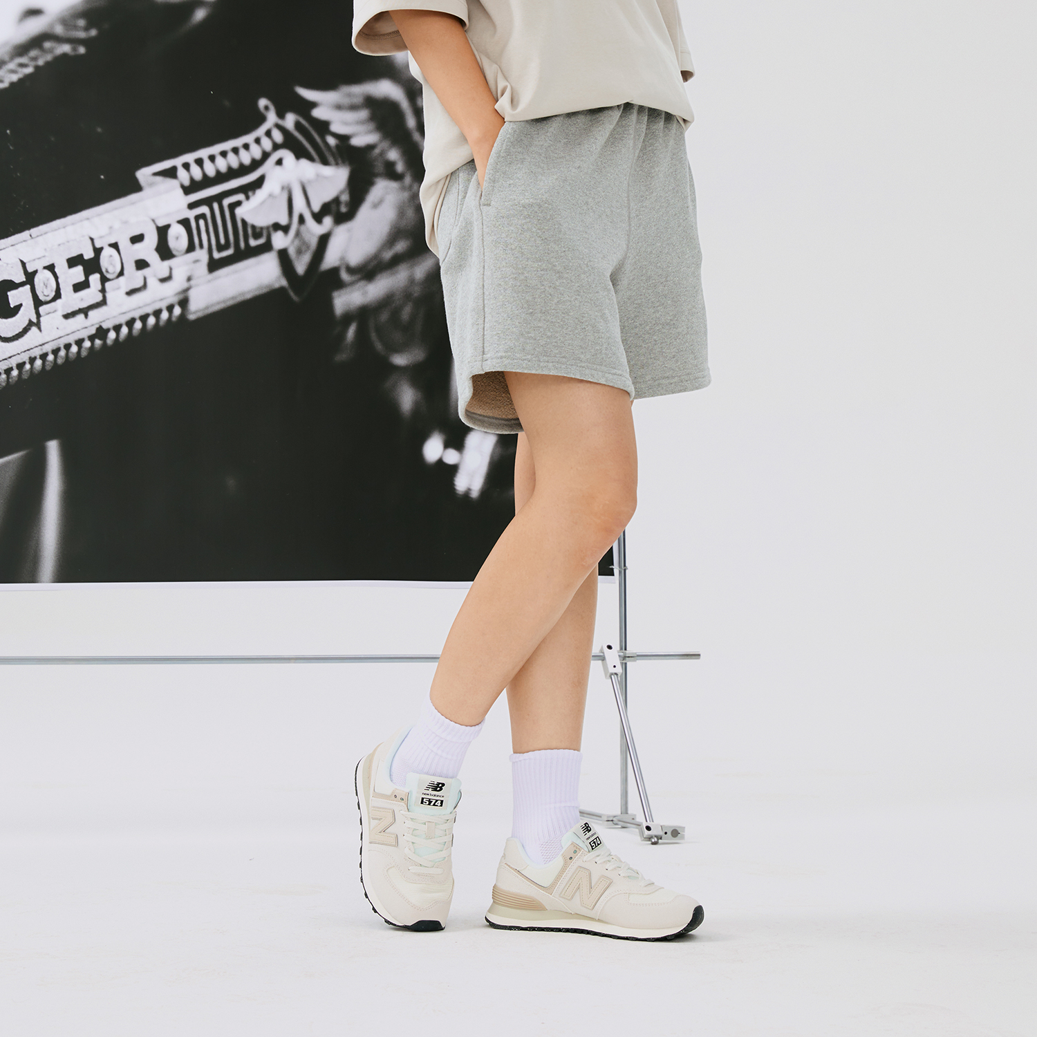 New Balance NB 574 (полнота: D) - вид сзади