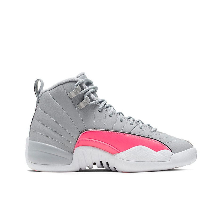 Jordan Air Jordan 12 Retro "Racer Pink" - вид с внутренней стороны