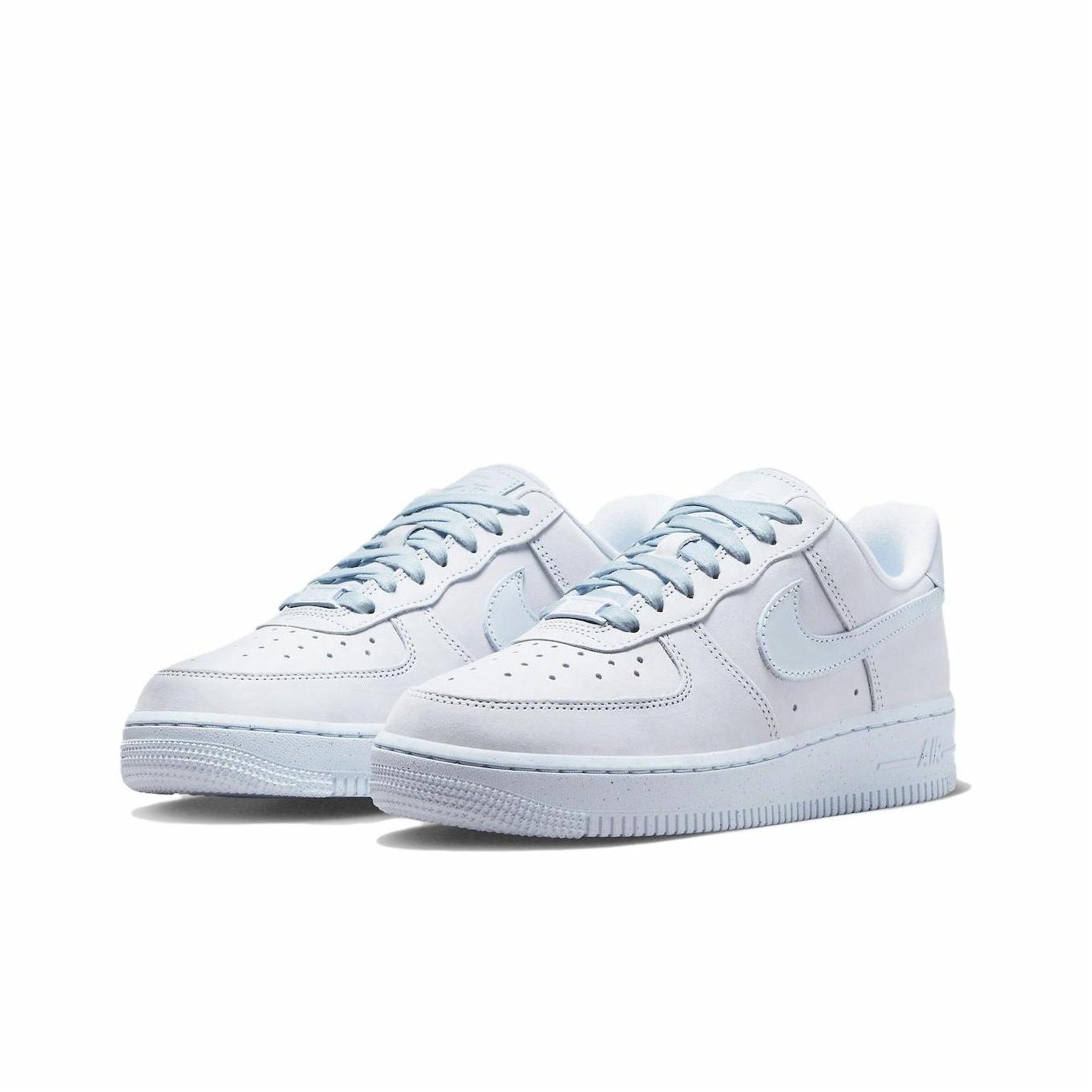 Nike Air Force 1 Premium "Blue Tint" - вид спереди