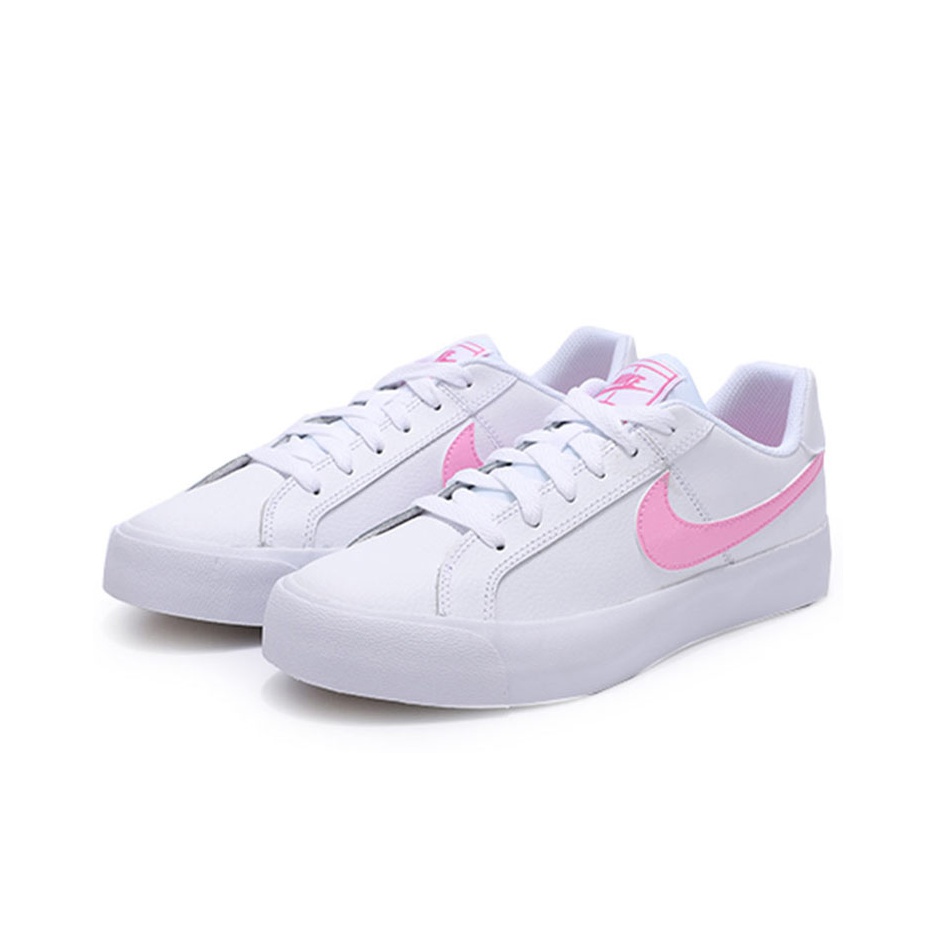 Nike Court Royale AC Dames - вид спереди