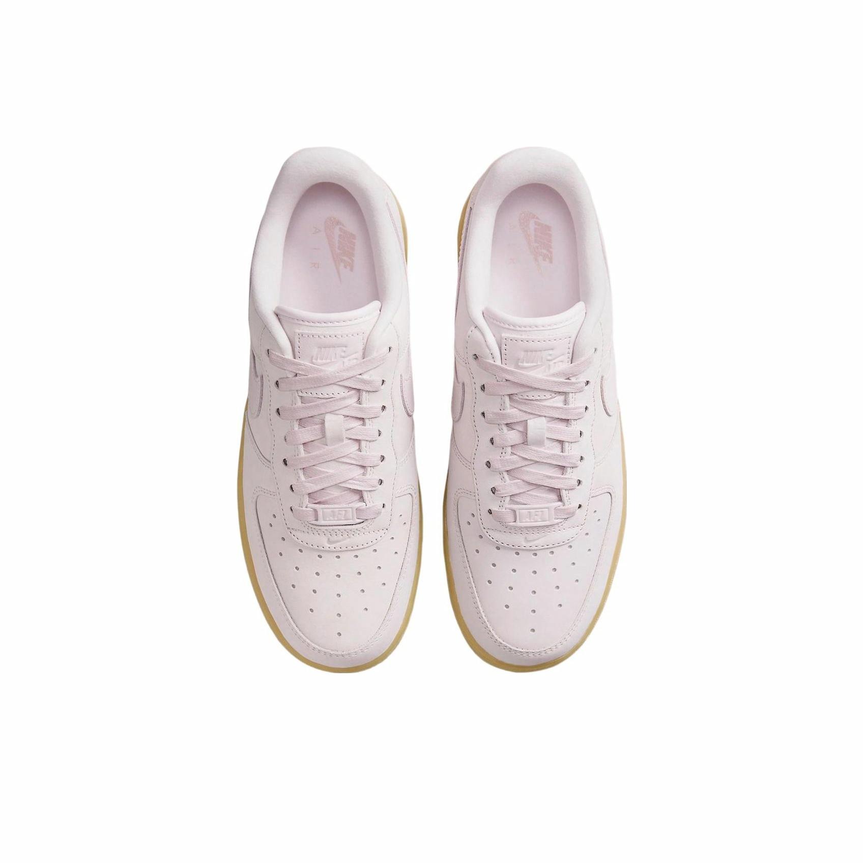 Nike Air Force 1 "Pearl Pink" - вид спереди