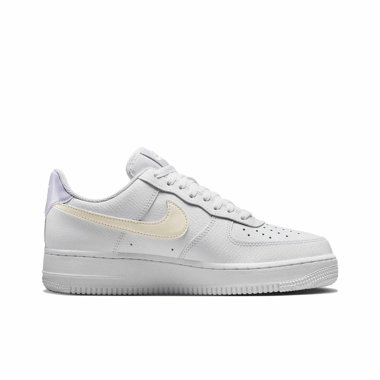 Nike Air Force 1 "Oxygen Purple" - вид с внутренней стороны