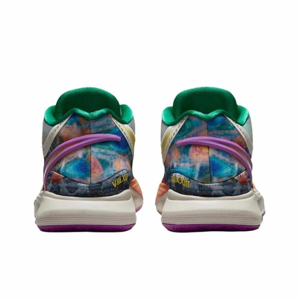 Nike Kyrie 8 Circle Of Life - подошва