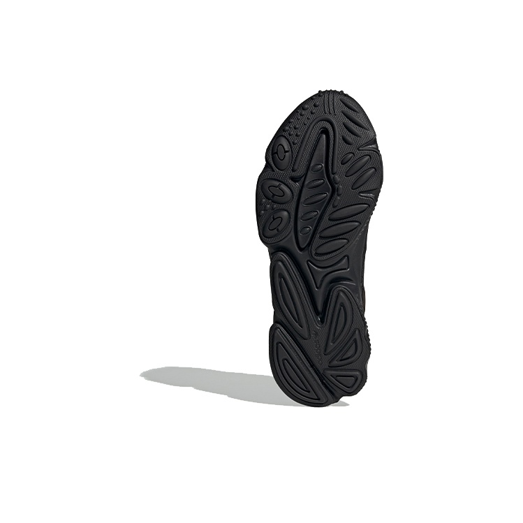 Adidas originals Ozweego Black - вид сзади