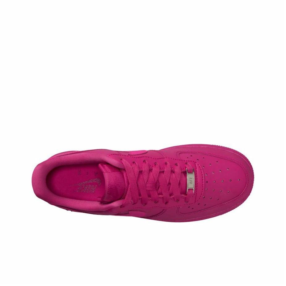 Nike Air Force 1 "Fireberry" - вид спереди