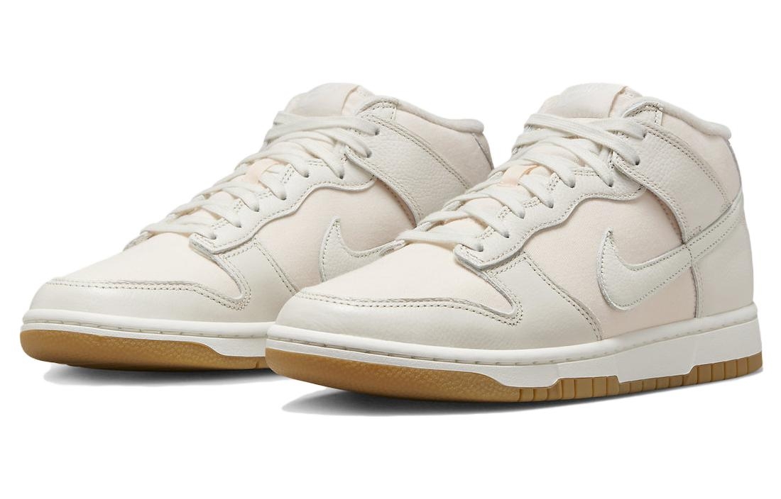 Nike Dunk "Cream Canvas" - вид спереди